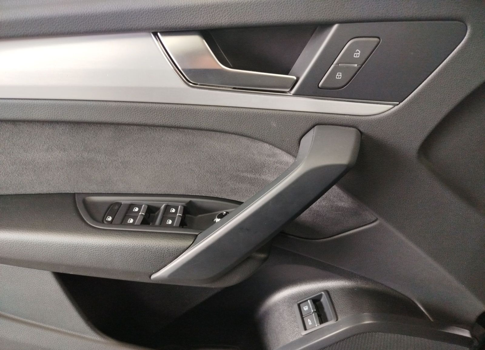 Audi Q5 Sportback 55 TFSI e quattro S line LED PANO foto 8