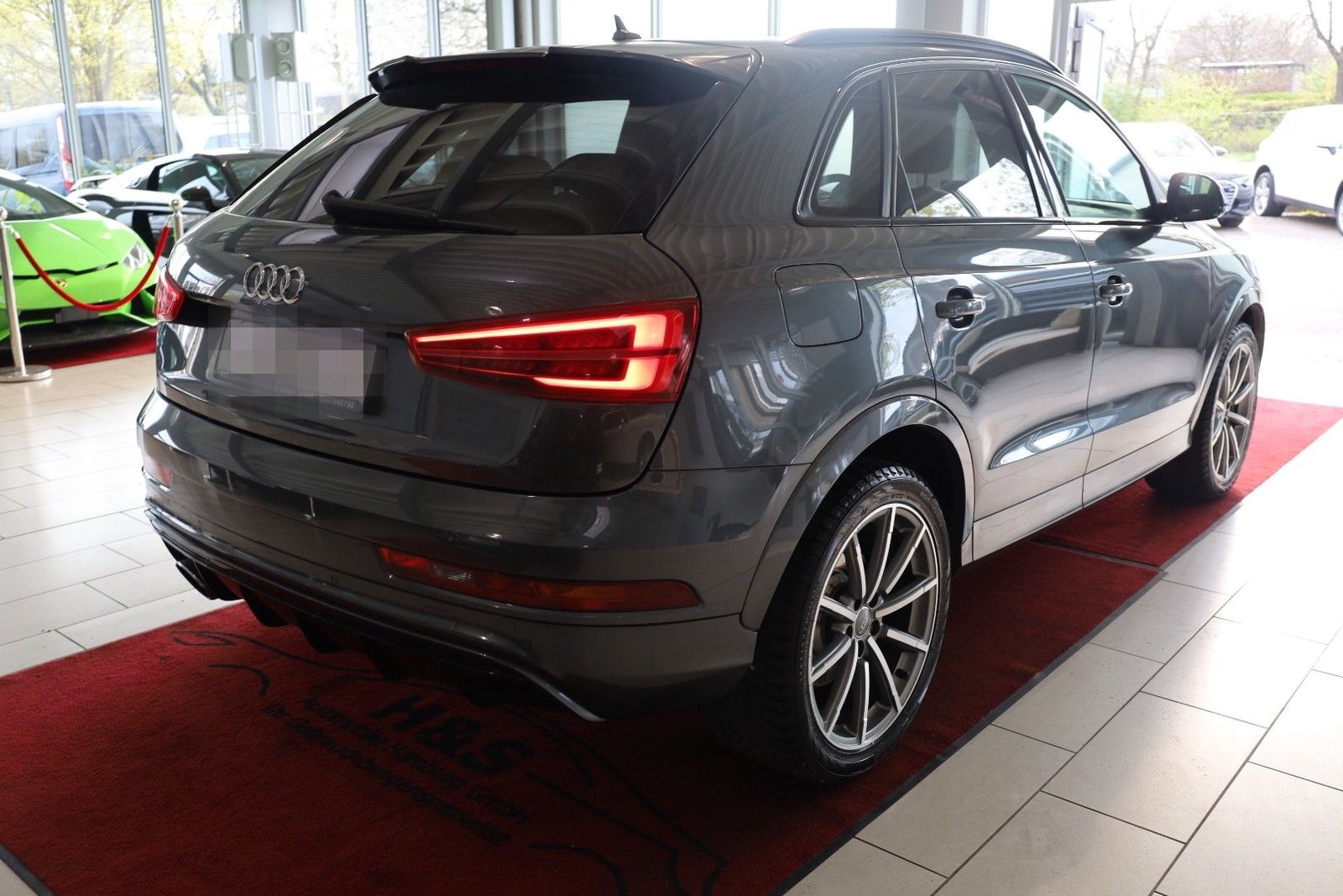 Audi RS Q3 2.5 TFSI quattro performance PANO*KAMERA foto 7