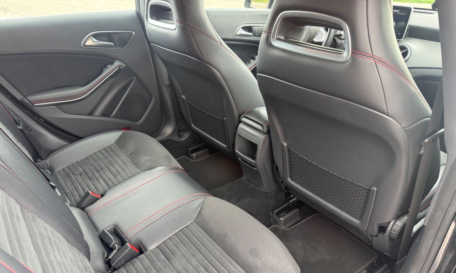 Mercedes-Benz CLA 200 Shooting Brake *AMG-Line,SportSitze* foto 9