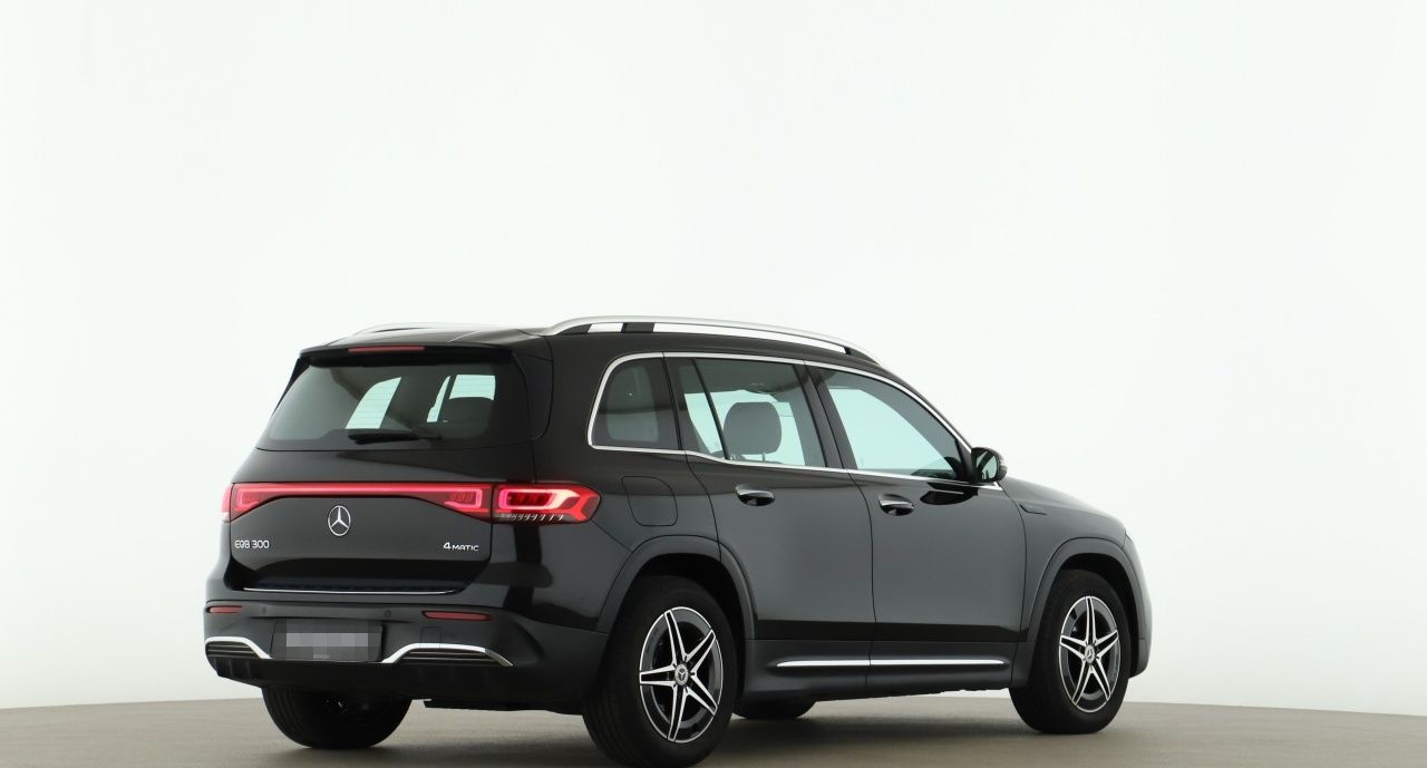 Mercedes-Benz EQB 300 4M AMG MBUX Pano Distronic HUD Kamera foto 7