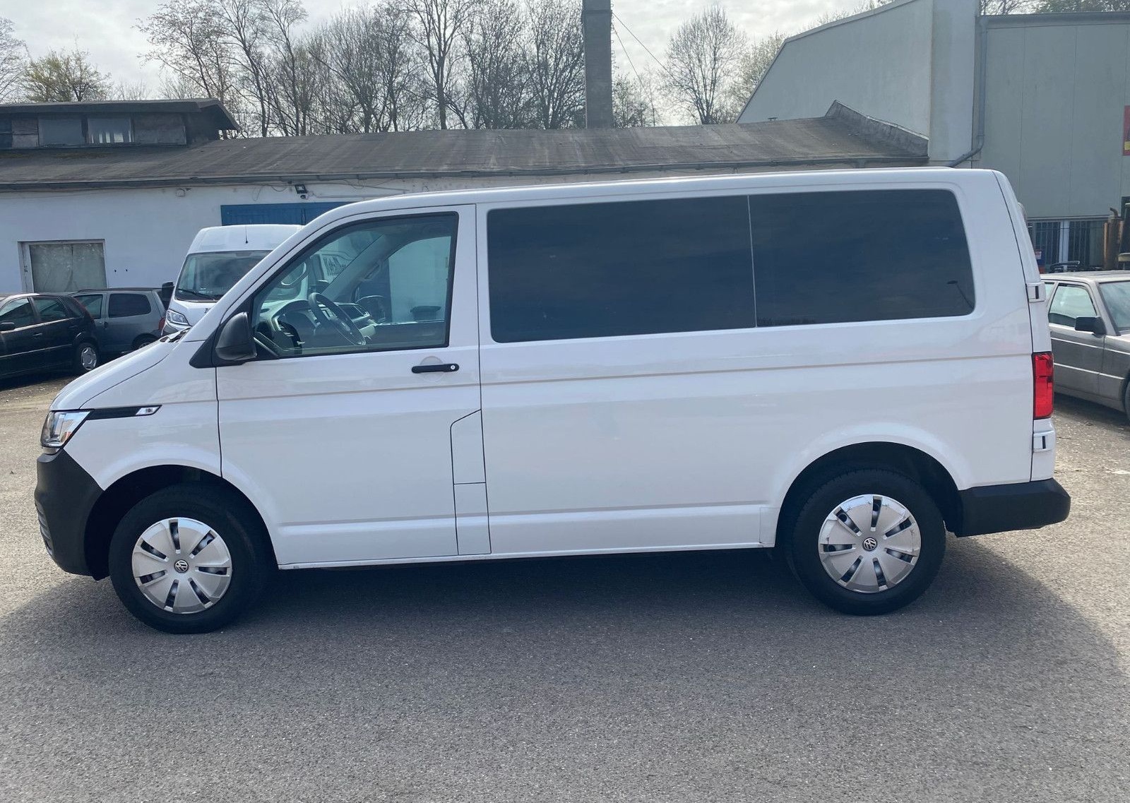 Volkswagen T6.1 Kasten Kombi EcoProfi FWD + Fenster + foto 2