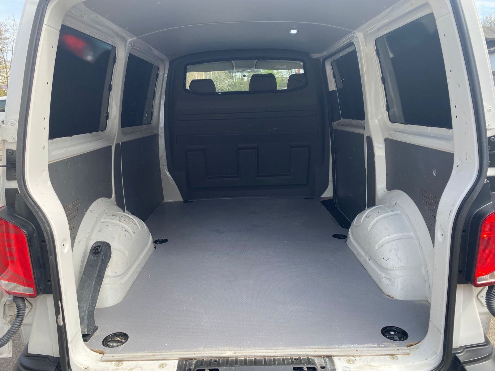 Volkswagen T6.1 Kasten Kombi EcoProfi FWD + Fenster + foto 15