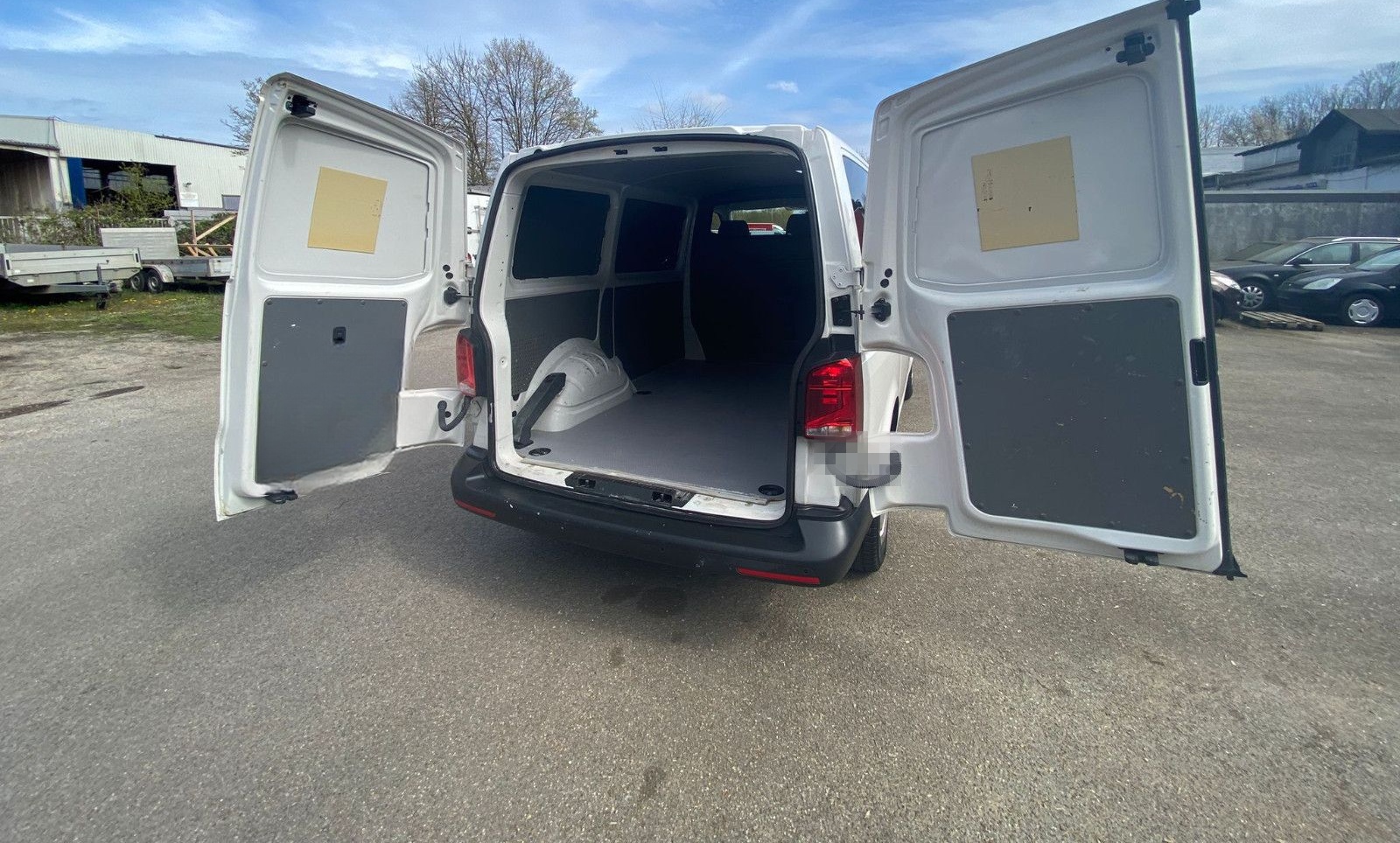 Volkswagen T6.1 Kasten Kombi EcoProfi FWD + Fenster + foto 17