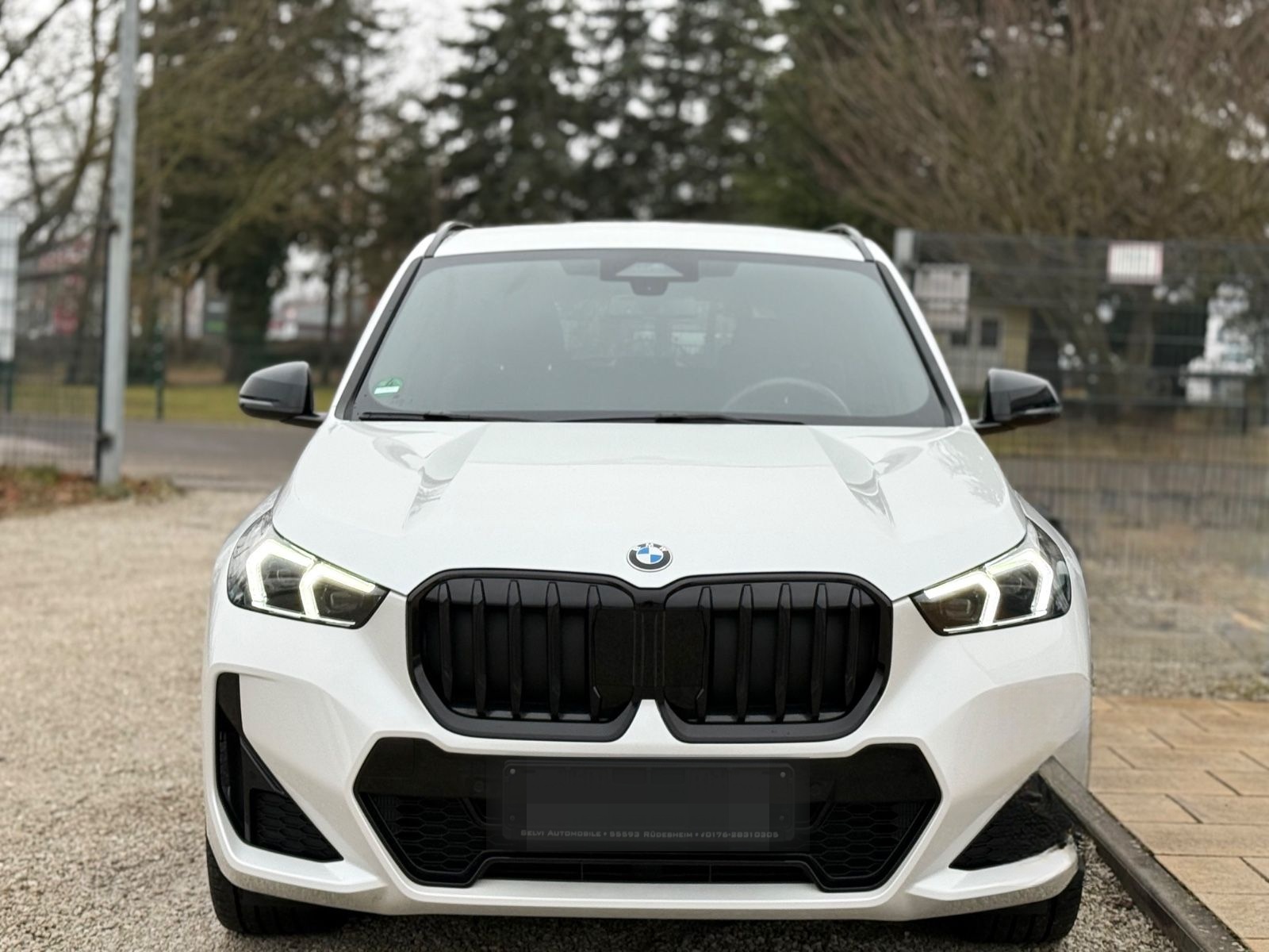 BMW X1 23d xDrive M Sport AHK h/k Memory 20 Zoll ACC foto 2