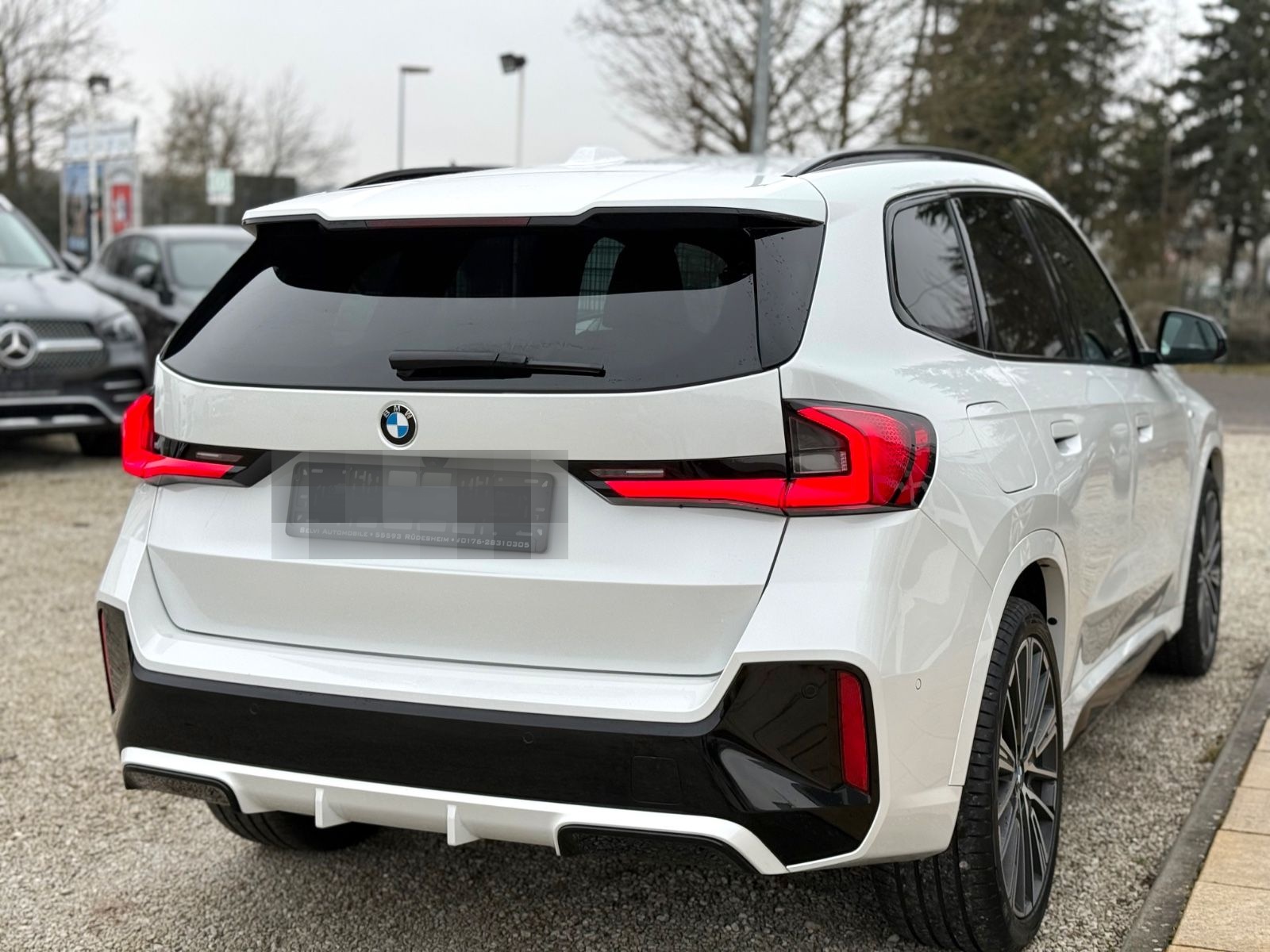 BMW X1 23d xDrive M Sport AHK h/k Memory 20 Zoll ACC foto 14