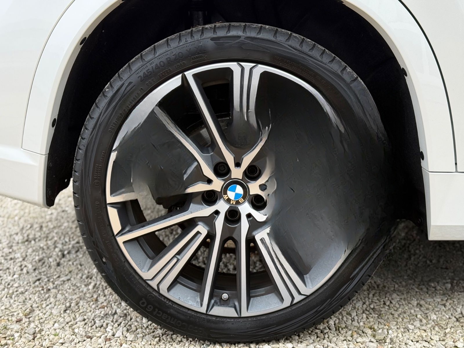 BMW X1 23d xDrive M Sport AHK h/k Memory 20 Zoll ACC foto 22