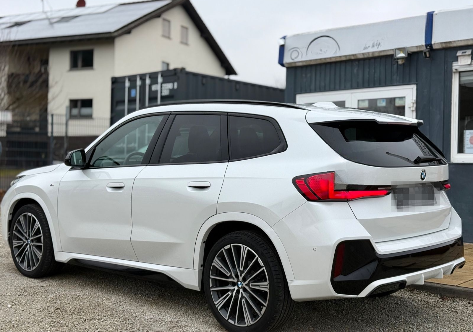 BMW X1 23d xDrive M Sport AHK h/k Memory 20 Zoll ACC foto 6