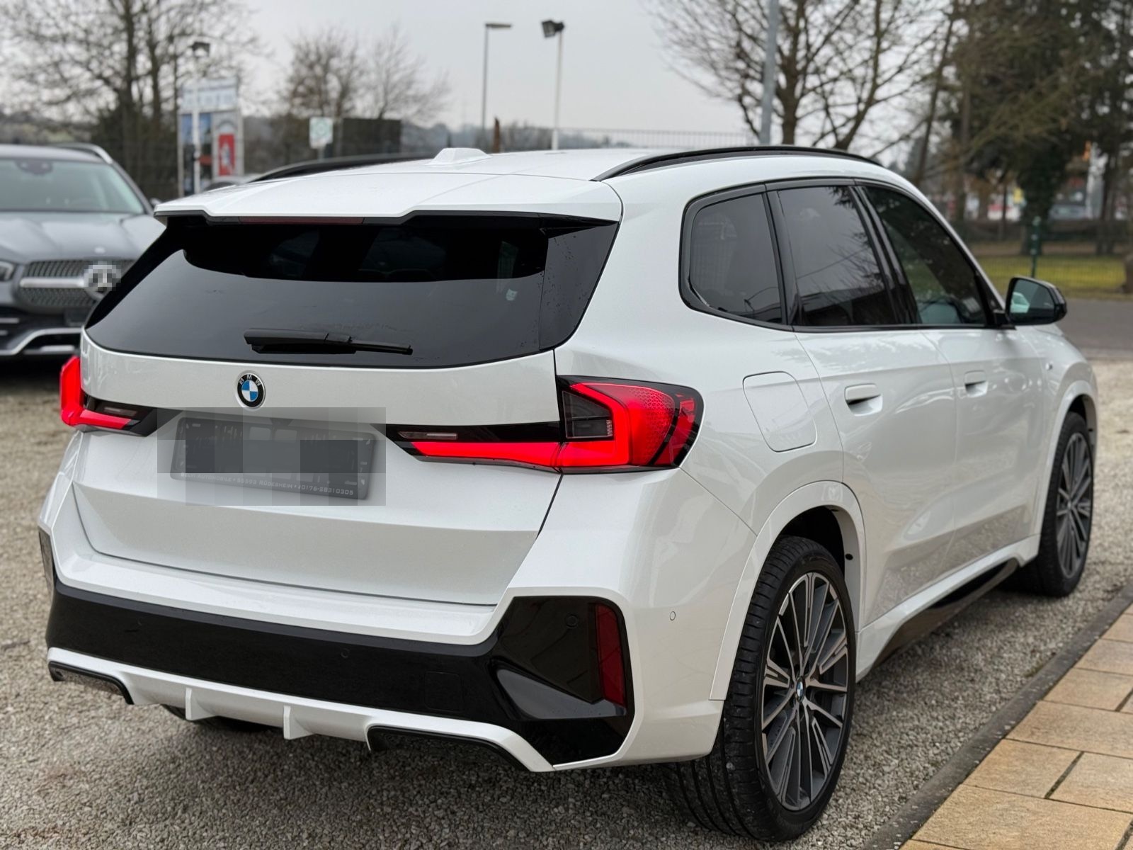 BMW X1 23d xDrive M Sport AHK h/k Memory 20 Zoll ACC foto 7