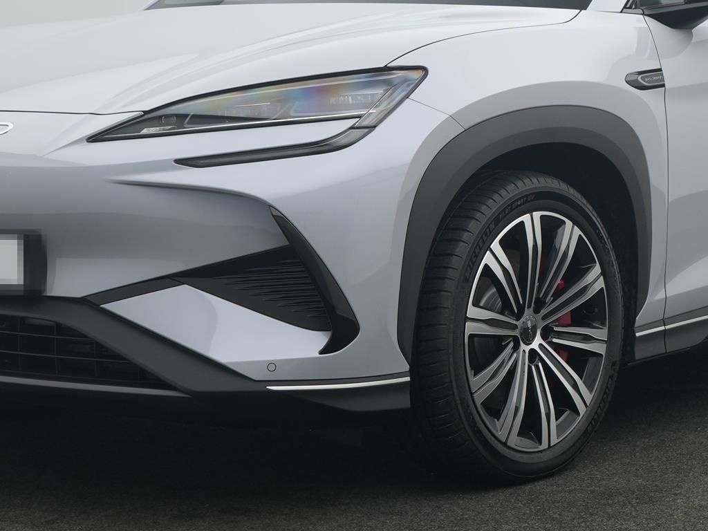 BYD SEALION 7 Excellence AWD foto 10