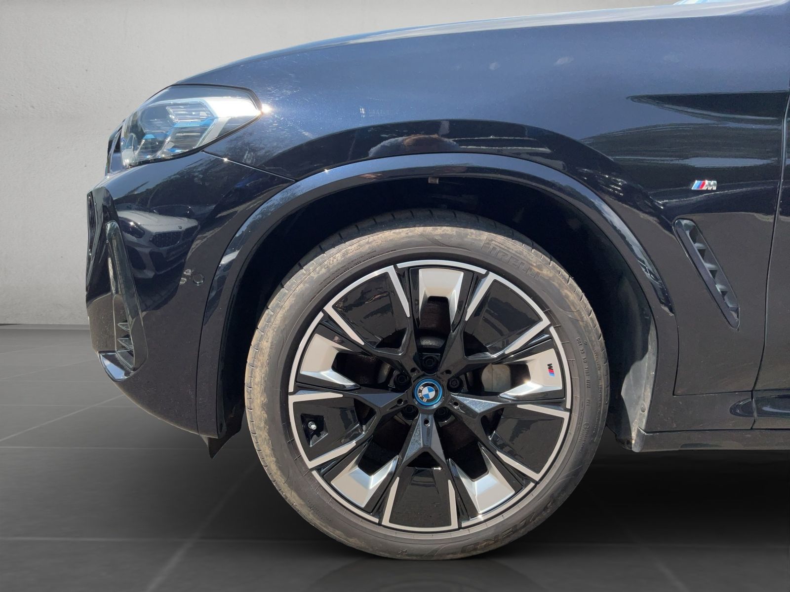 BMW iX3 LASER HUD AHK HARMAN KARDON 360° KAMERA SHZ foto 9