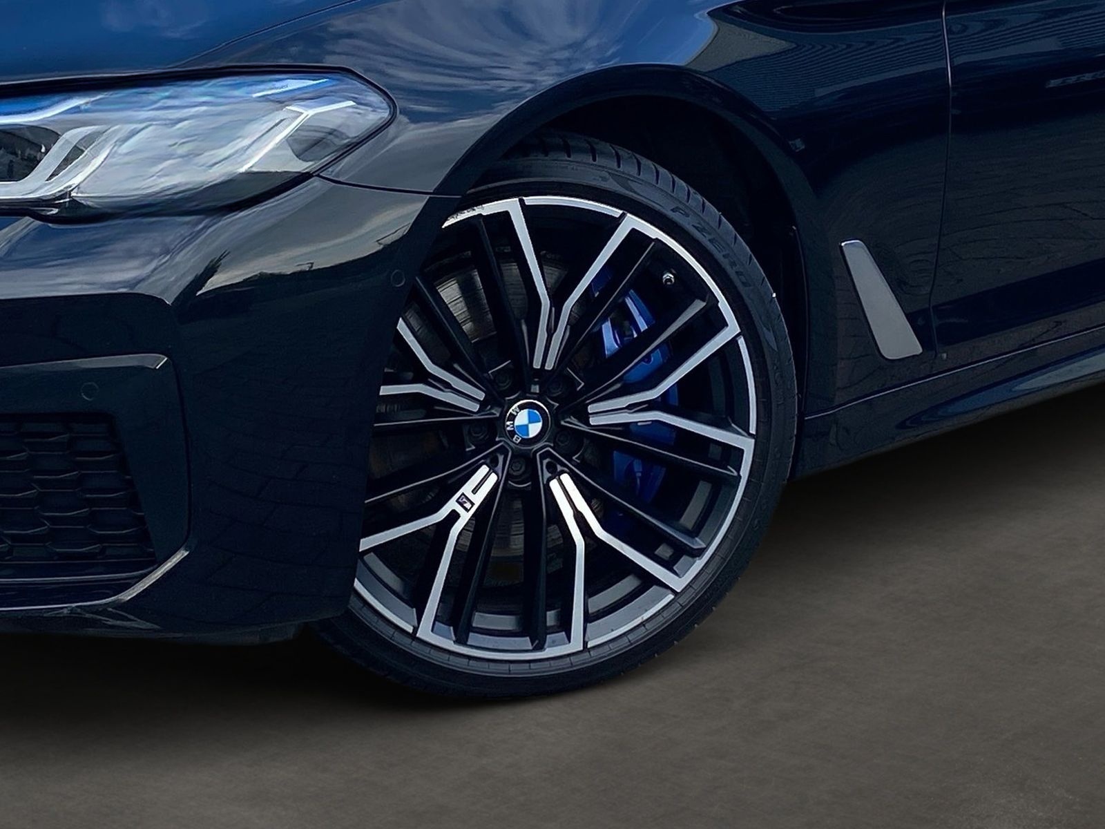 BMW 540d xDrive Touring M Sportpaket Head-Up HiFi foto 6