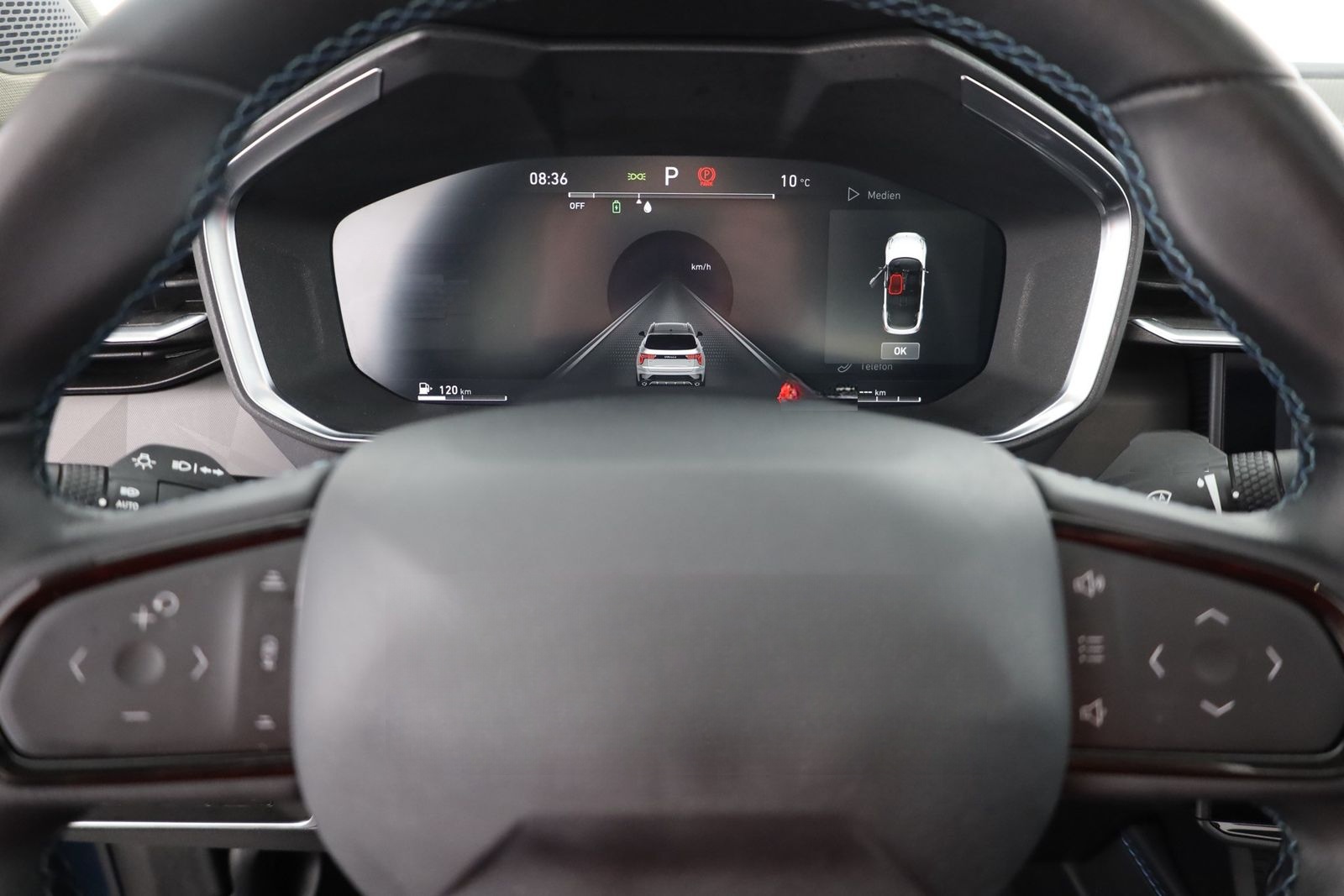 Lynk&Co 01 1.5 TD PHEV Aut. LED ACC 360° Pano foto 17