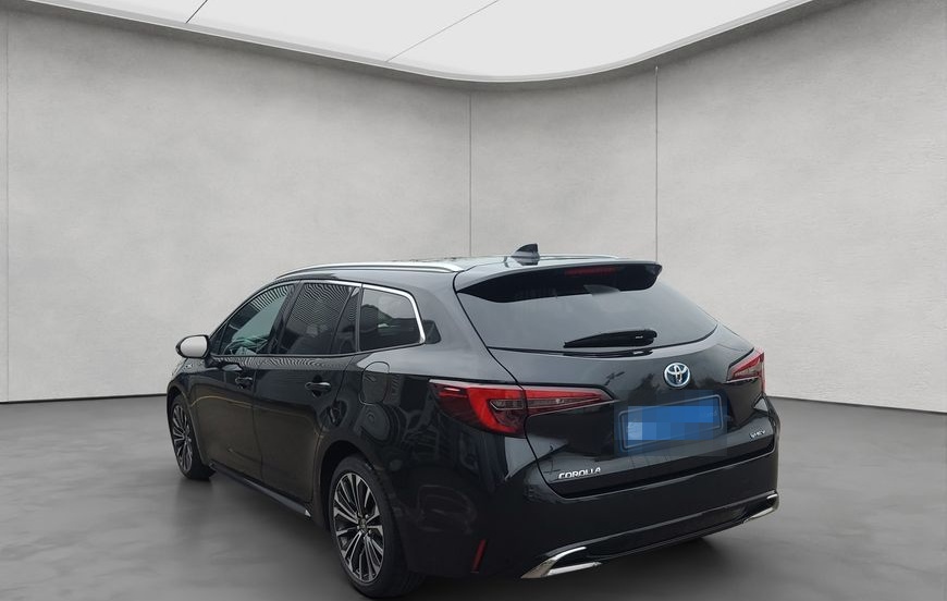 Toyota Corolla 1.8 Hybrid Touring Sports Teamplayer foto 3