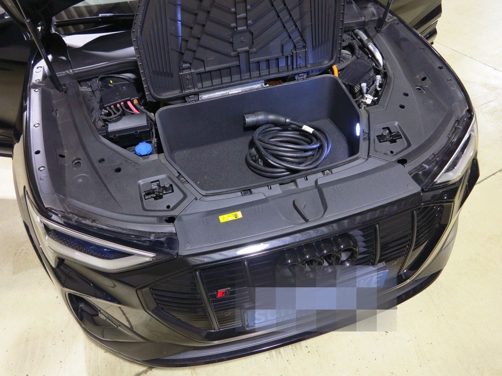 Audi e-tron Sportback S quattro Leder AHK Navi LM22 foto 8