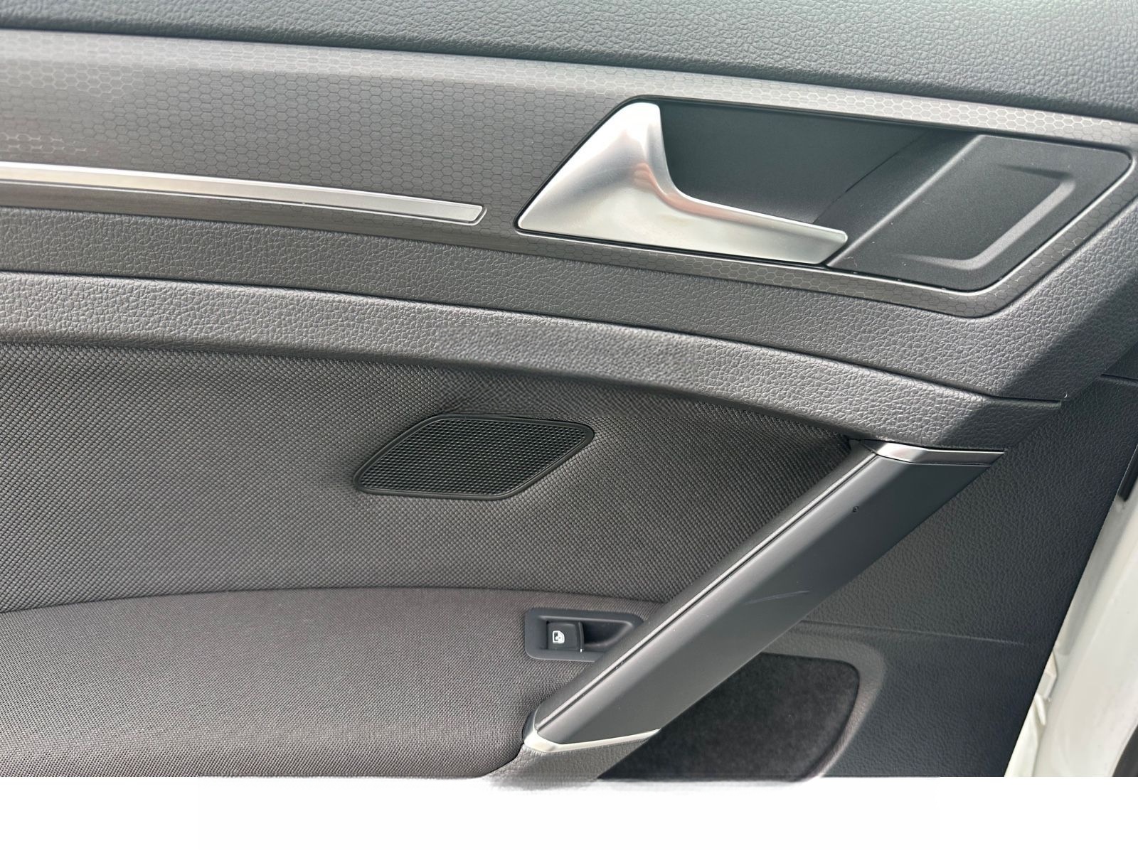 Volkswagen Golf Lim. GTI Performance 245 PS*DSG*SHZ*LED* foto 22