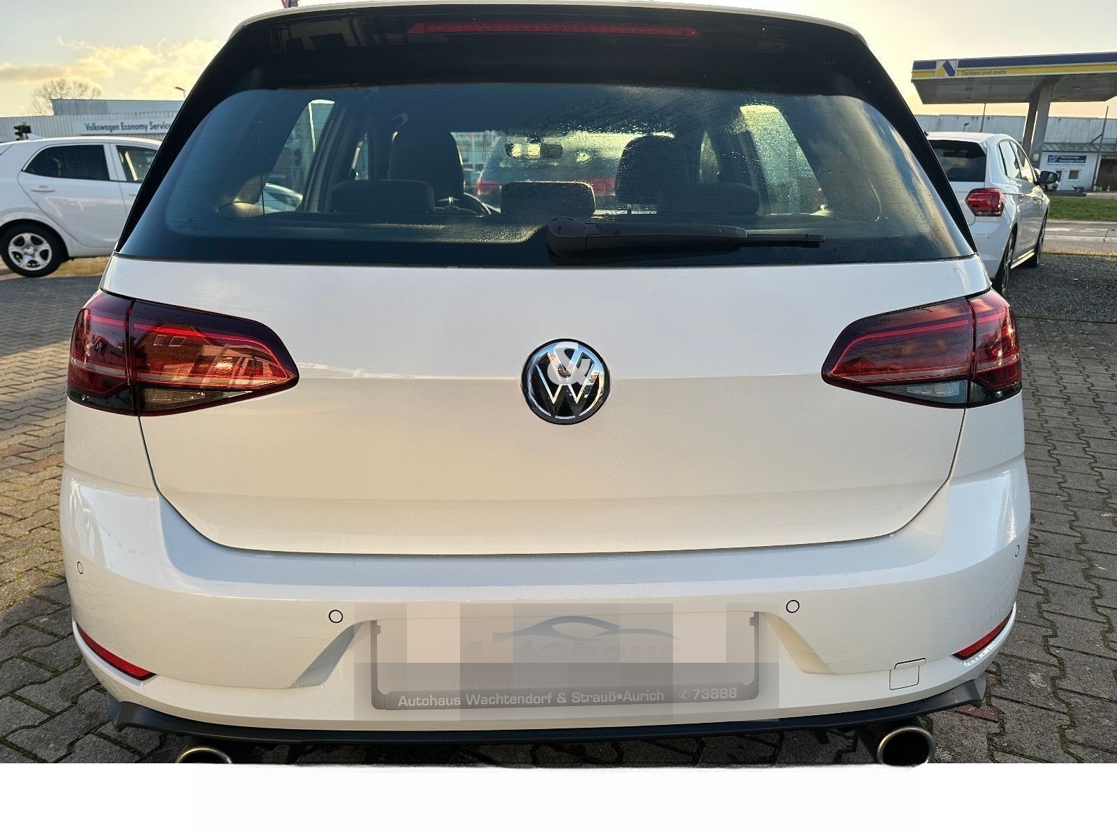 Volkswagen Golf Lim. GTI Performance 245 PS*DSG*SHZ*LED* foto 6