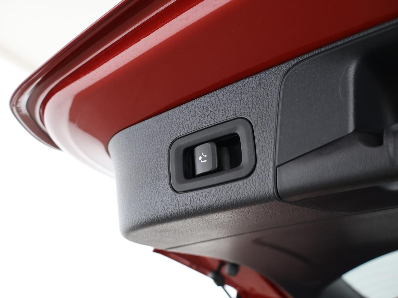 Mercedes-Benz GLB 200 d 4M AMG Night MBUX AHK Distronic 360 foto 21