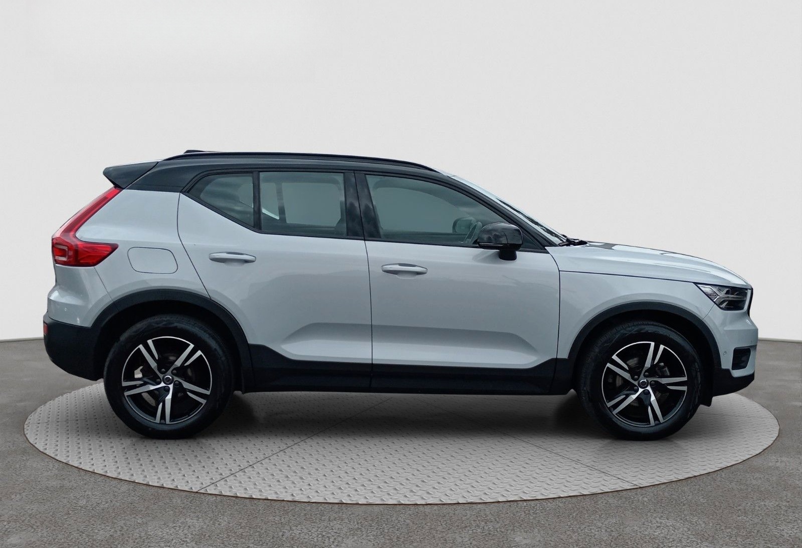 Volvo XC40 R Design 2WD TOP-Zustand foto 11