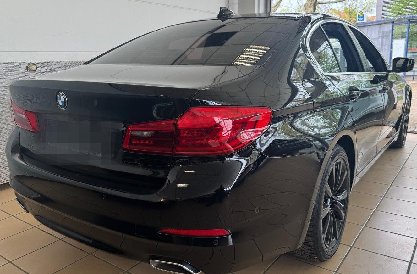 BMW 540 i LED Digital Kamera CarPlay Touch  Navi ALU foto 3