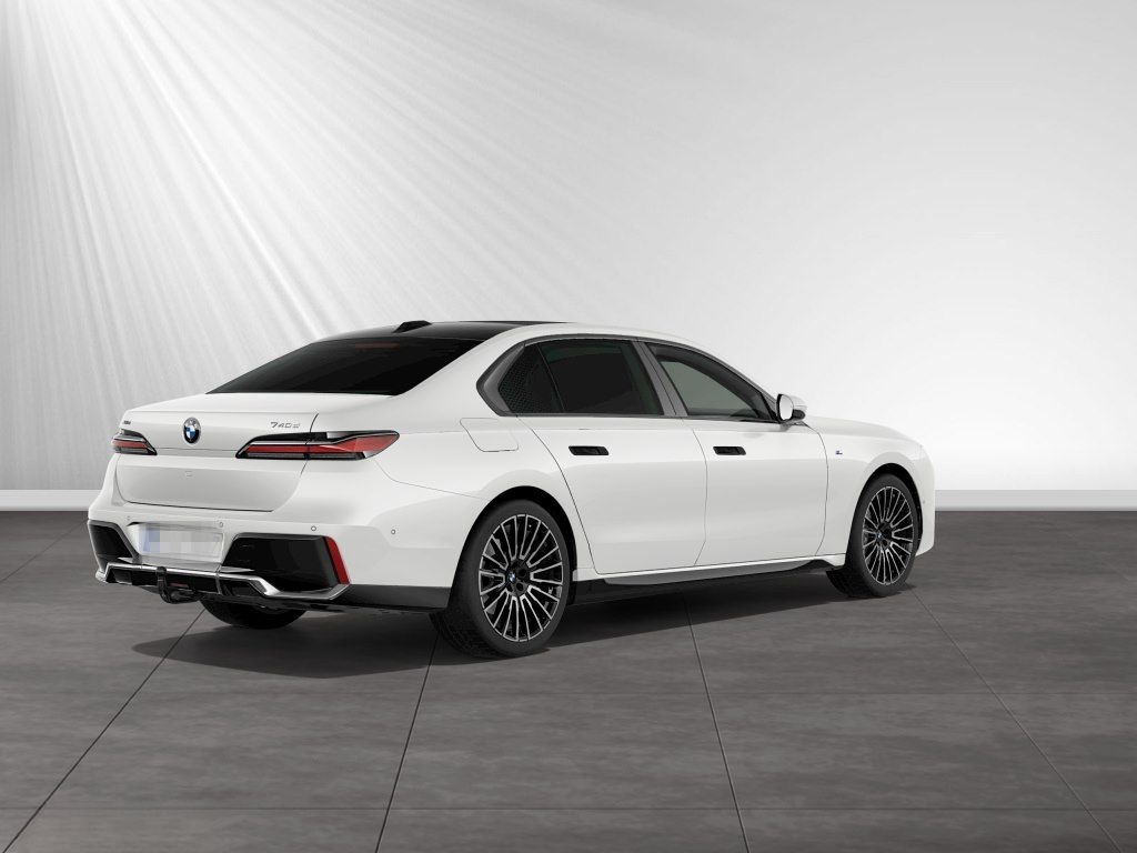 BMW 740d xDrive M Sport|AHK|SkyLounge|DA&PAProf. foto 2