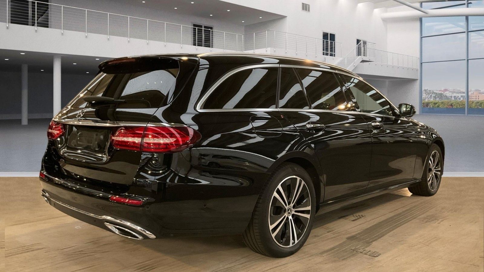 Mercedes-Benz E 450 T 4M Avantgarde Standheizung LEDER LED 360 foto 11