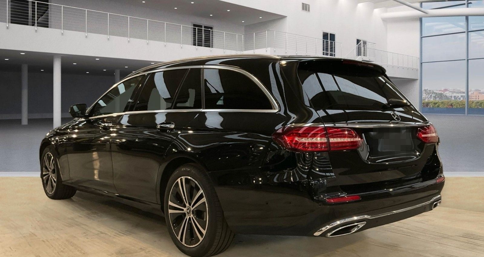 Mercedes-Benz E 450 T 4M Avantgarde Standheizung LEDER LED 360 foto 13