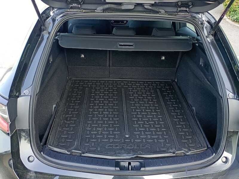 Toyota Corolla Touring Sports 1.8 hybrid Active  foto 14