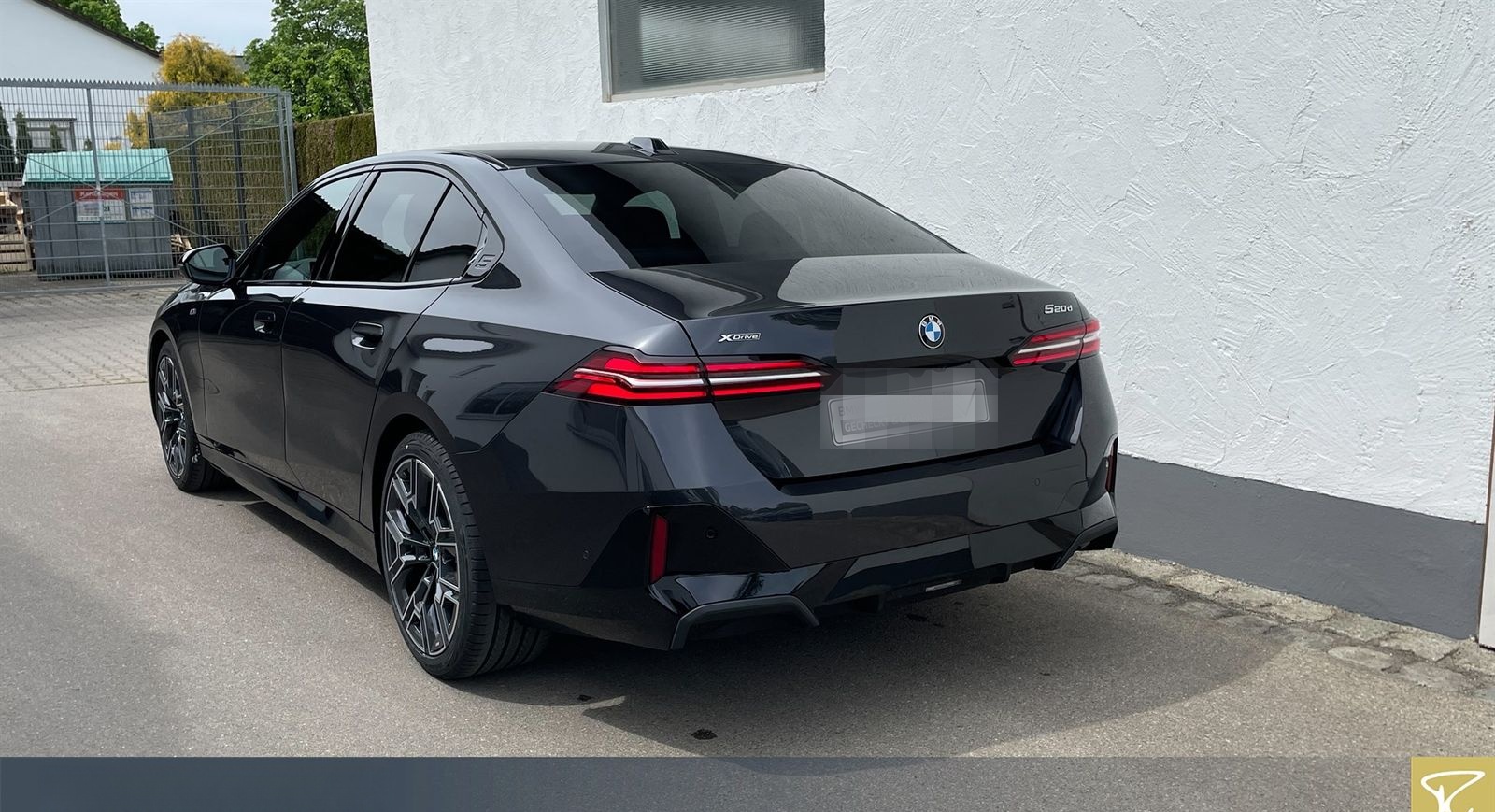BMW 520d A xDrive Lim M-Sport,DA+,Autom foto 2