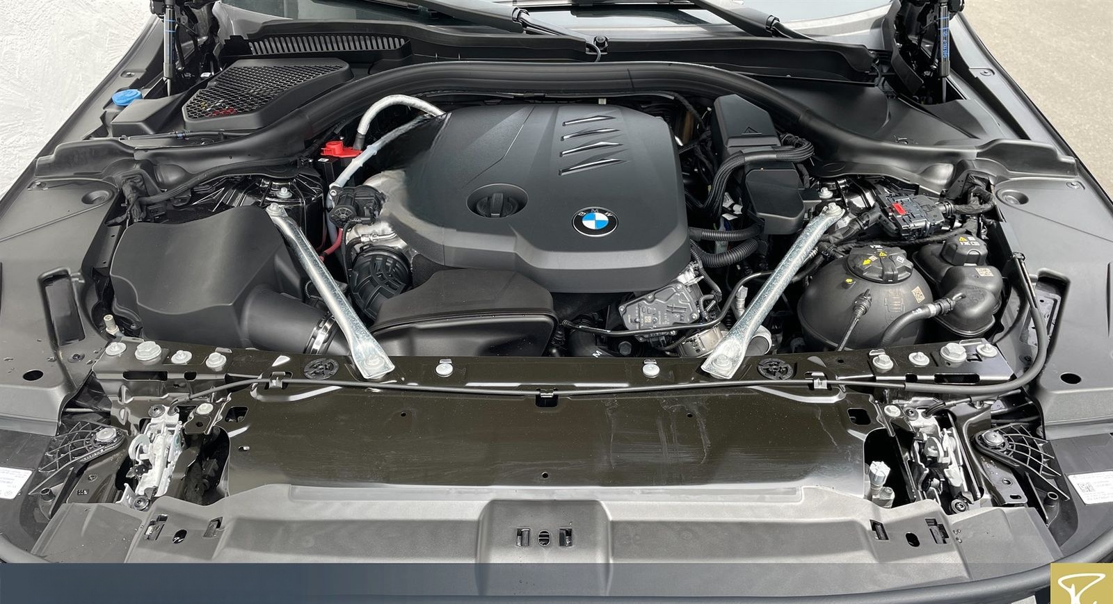 BMW 520d A xDrive Lim M-Sport,DA+,Autom foto 7