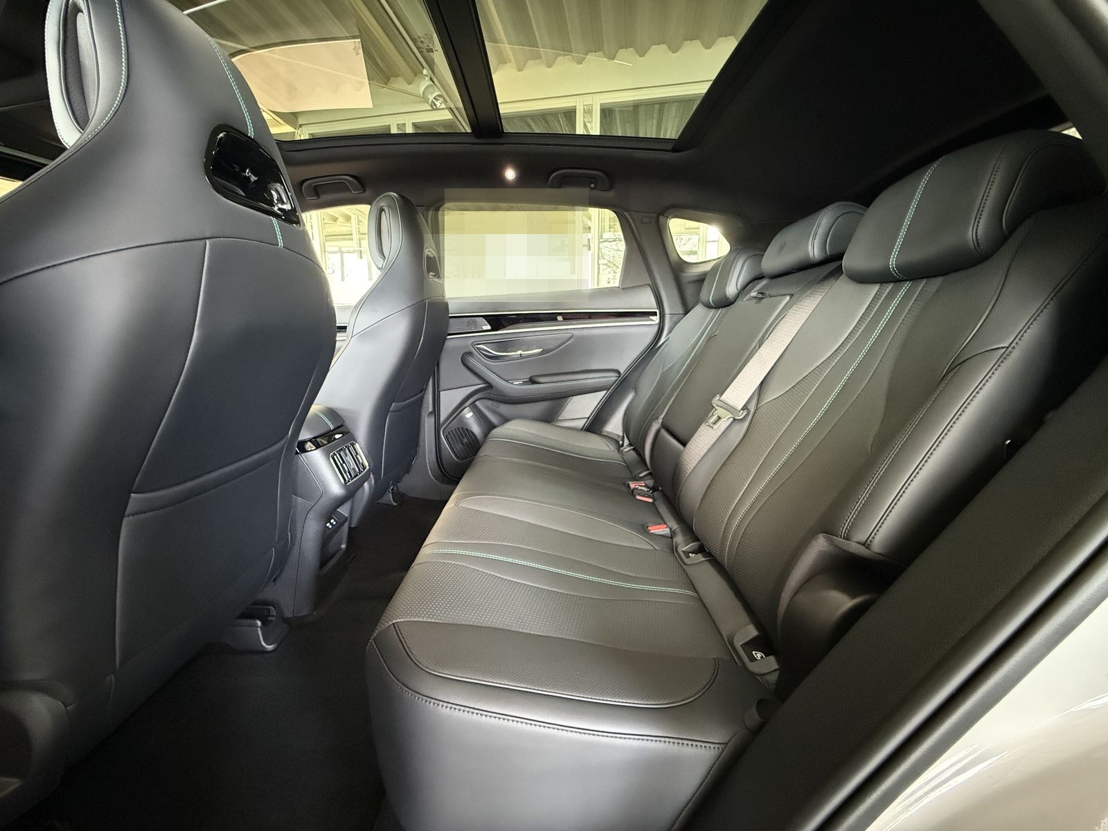 BYD SEAL U DM-i Boost Plug-In HybridACC 360° Pano  foto 19