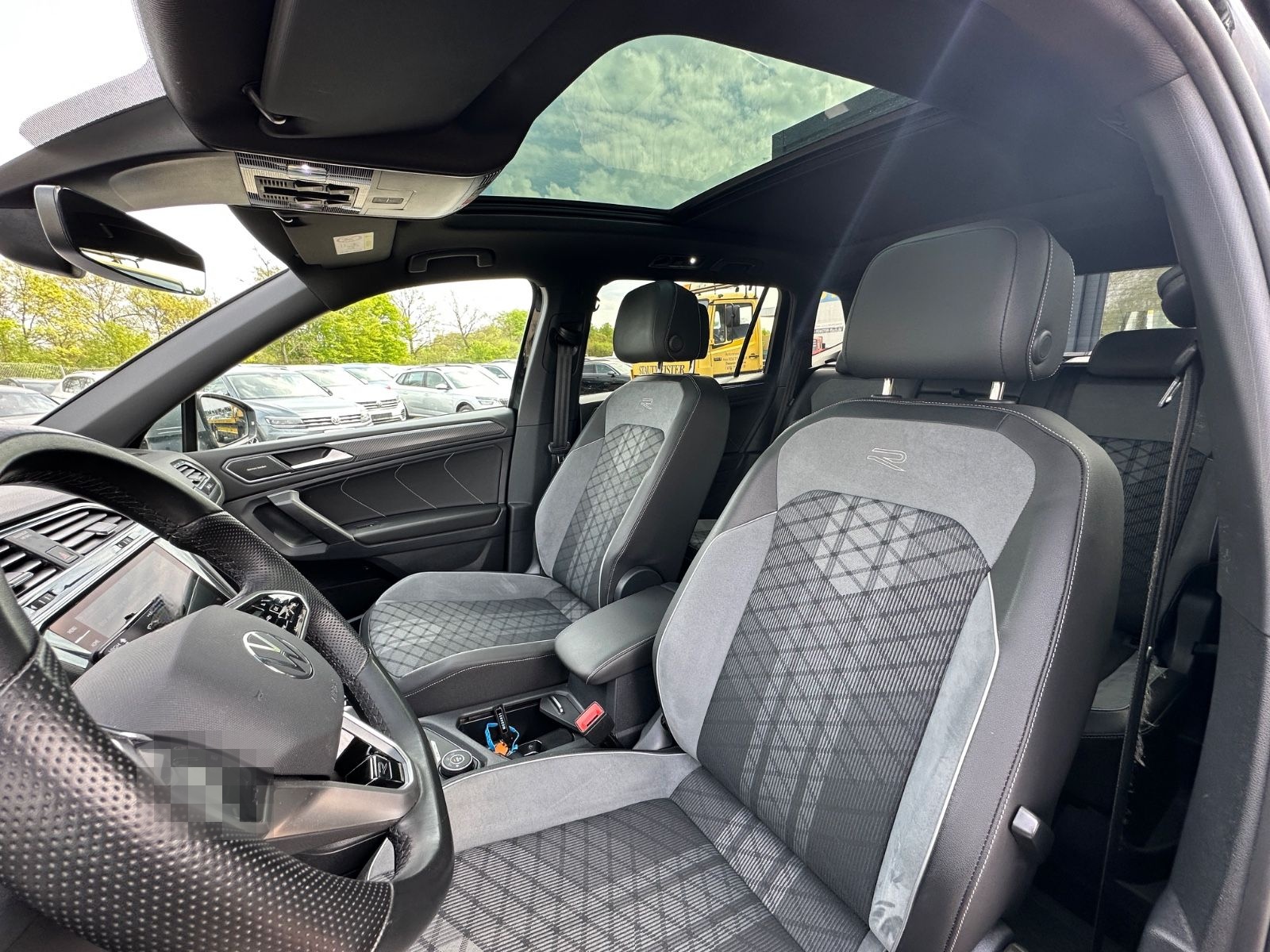 Volkswagen Tiguan Allspace R-LINE*STANDH*PANO*H&K*360°*MATR foto 22