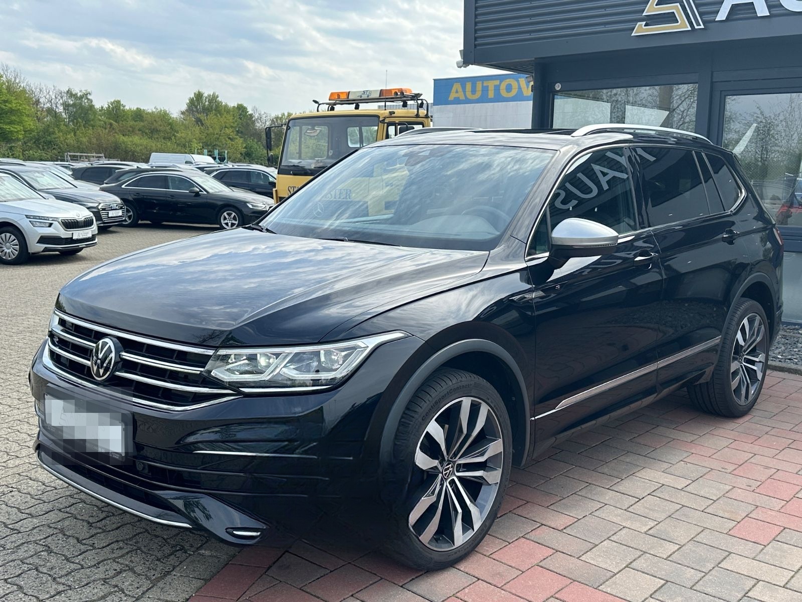 Volkswagen Tiguan Allspace R-LINE*STANDH*PANO*H&K*360°*MATR foto 6