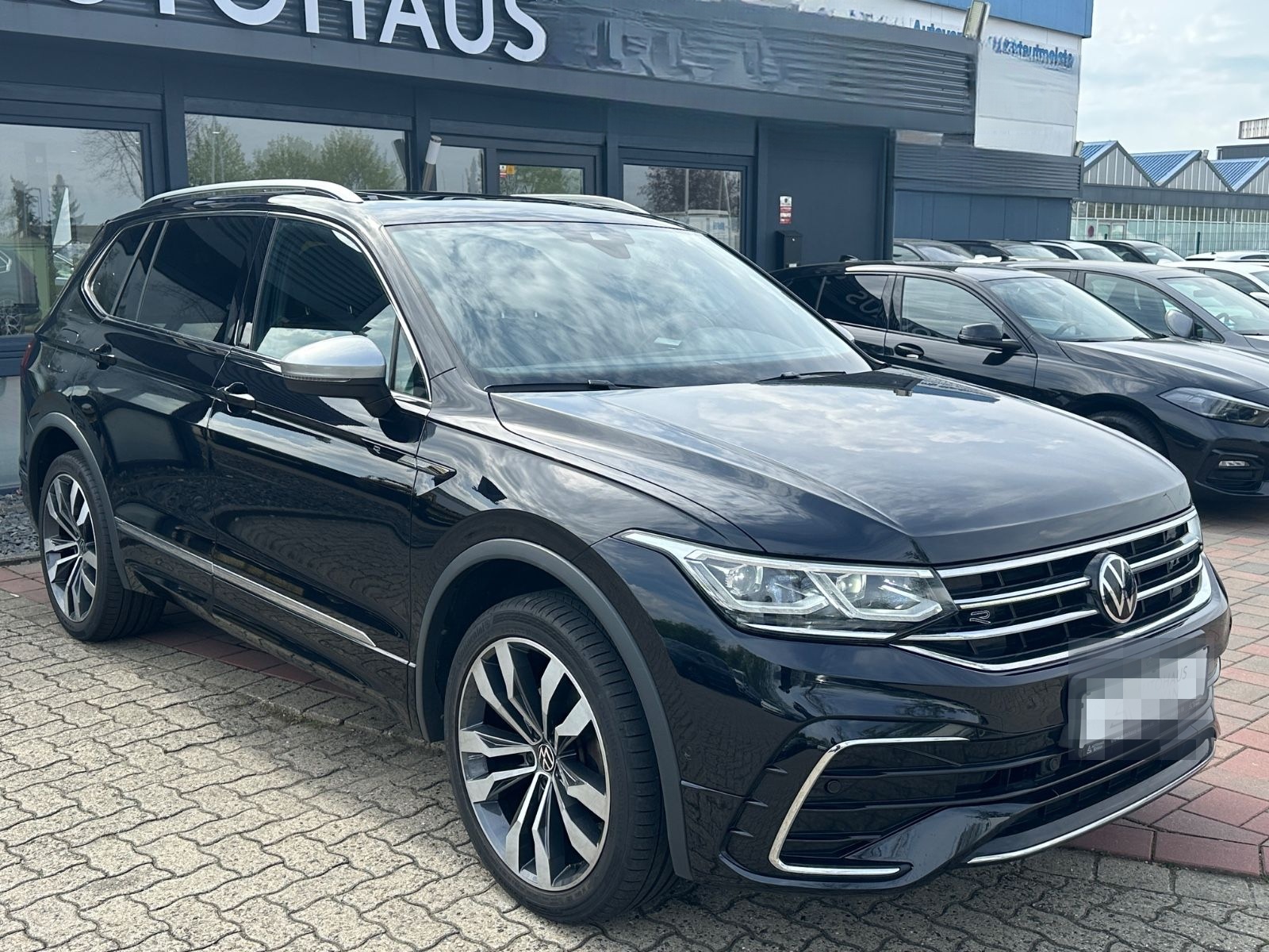 Volkswagen Tiguan Allspace R-LINE*STANDH*PANO*H&K*360°*MATR foto 7