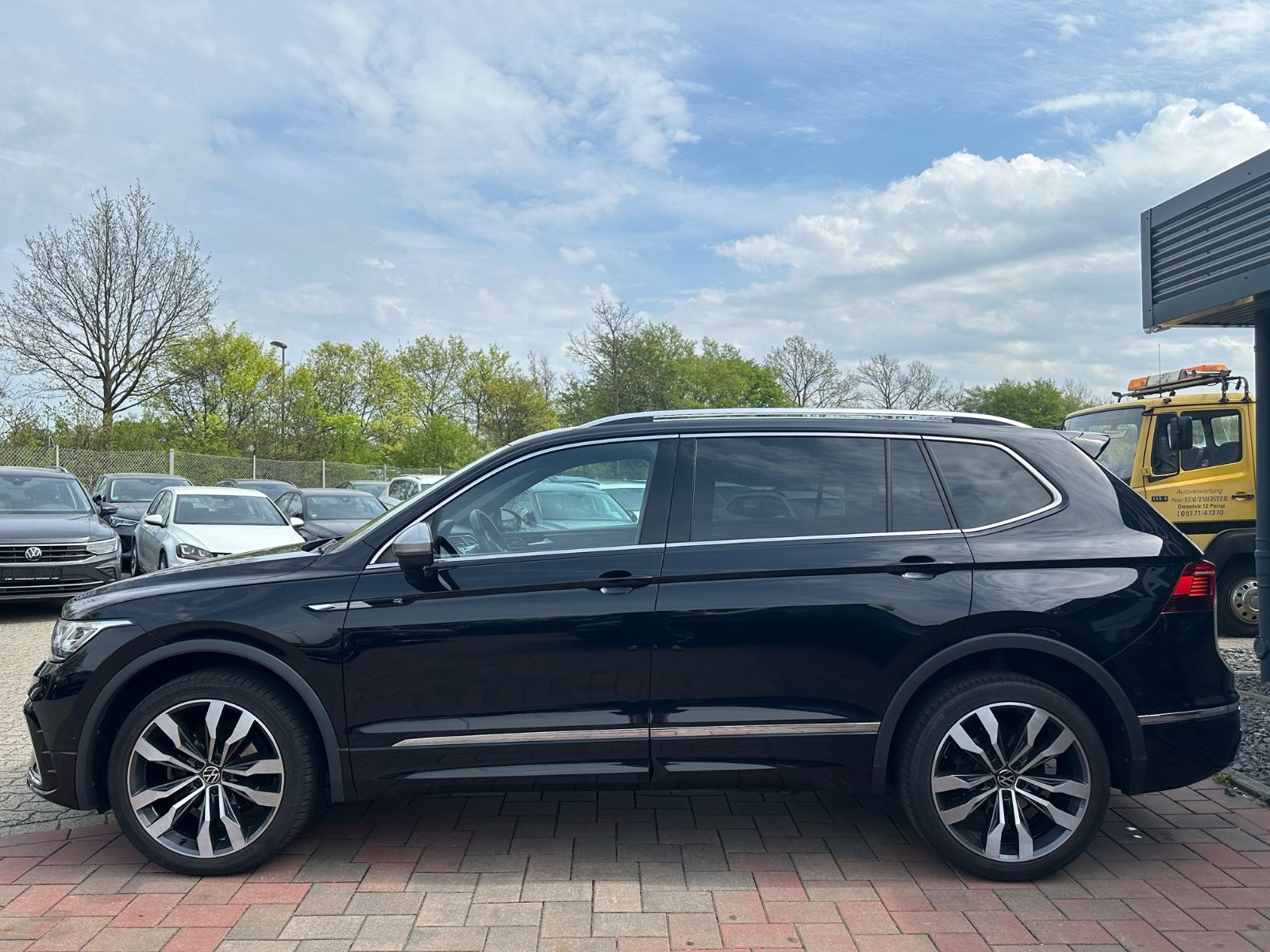 Volkswagen Tiguan Allspace R-LINE*STANDH*PANO*H&K*360°*MATR foto 9