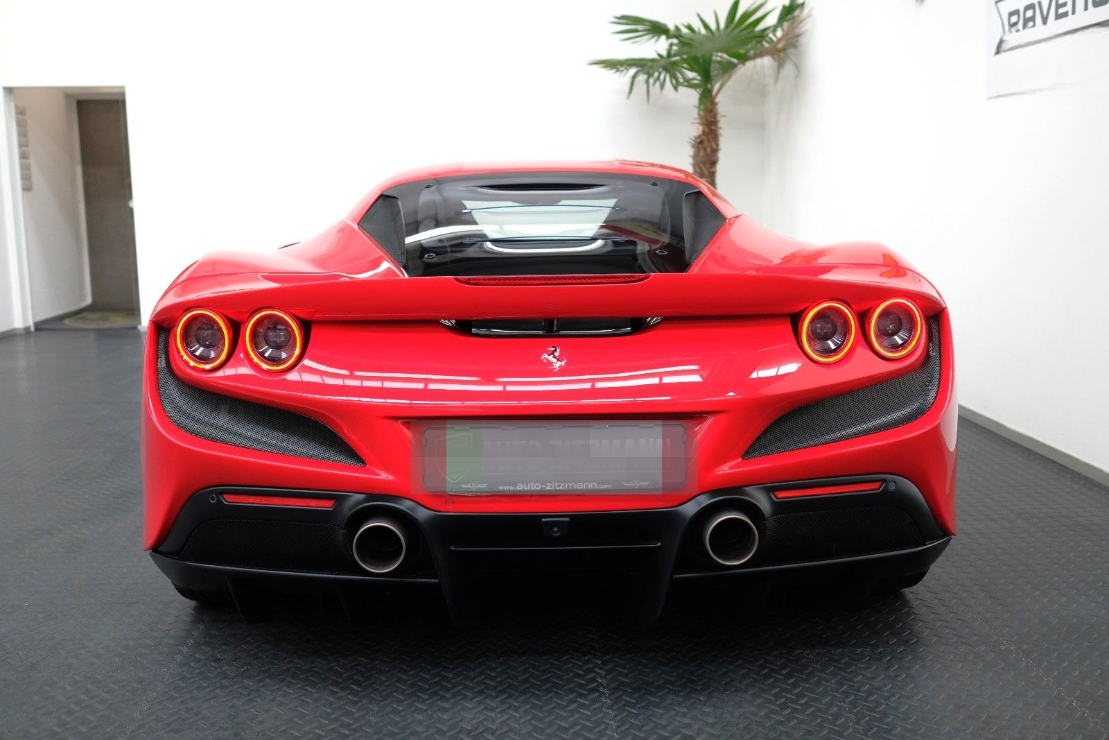 Ferrari F8 Tributo/LIFT/CAMERA/PDC/FULL ELECTRIC SEATS foto 7