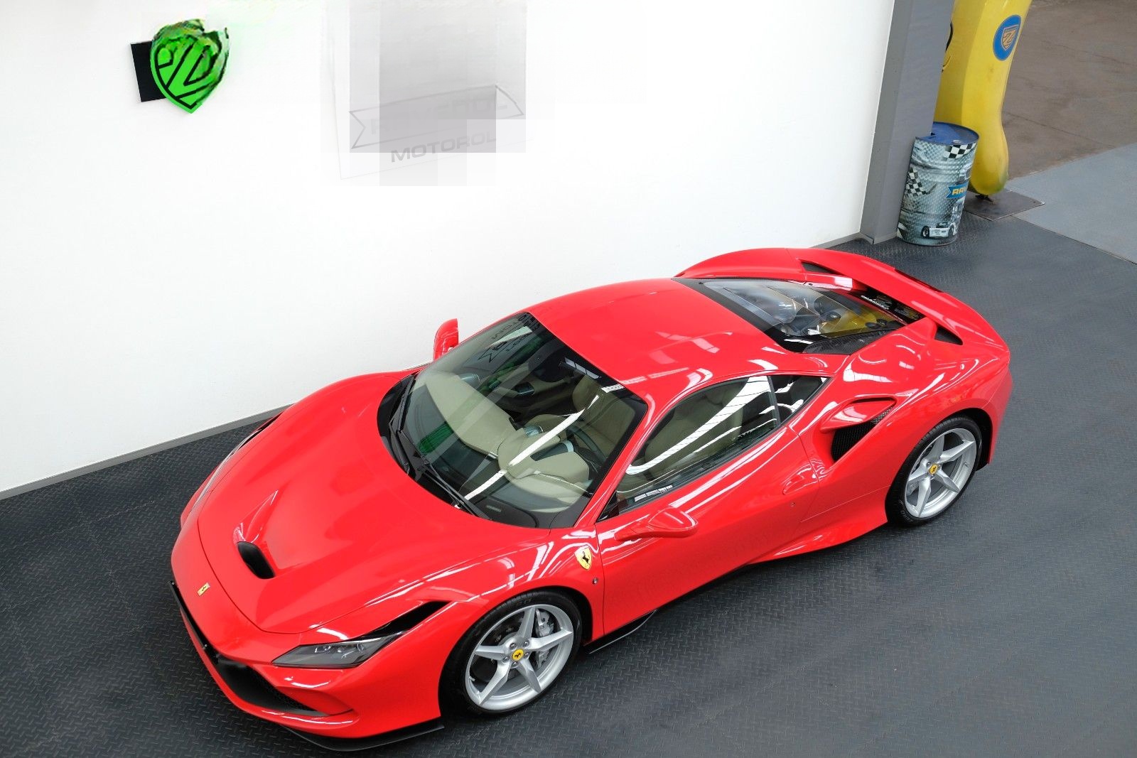 Ferrari F8 Tributo/LIFT/CAMERA/PDC/FULL ELECTRIC SEATS foto 10