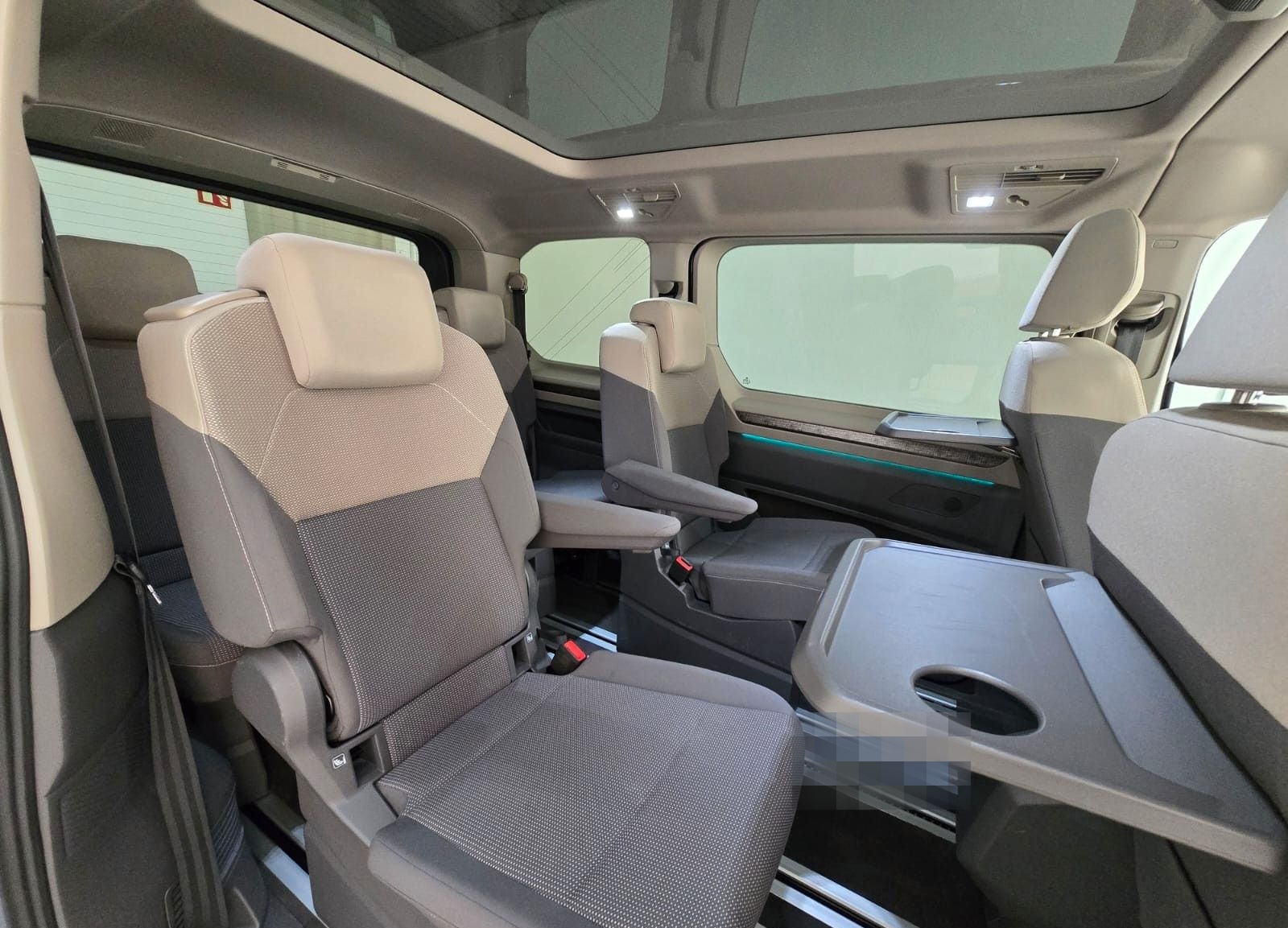 Volkswagen T7 Multivan 1.4 TSI eHybrid Matrix Navi AHK 7 Si foto 13