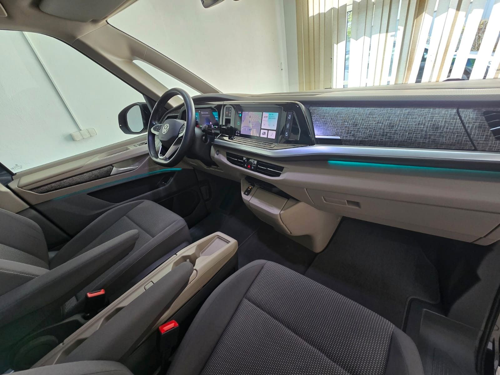 Volkswagen T7 Multivan 1.4 TSI eHybrid Matrix Navi AHK 7 Si foto 14