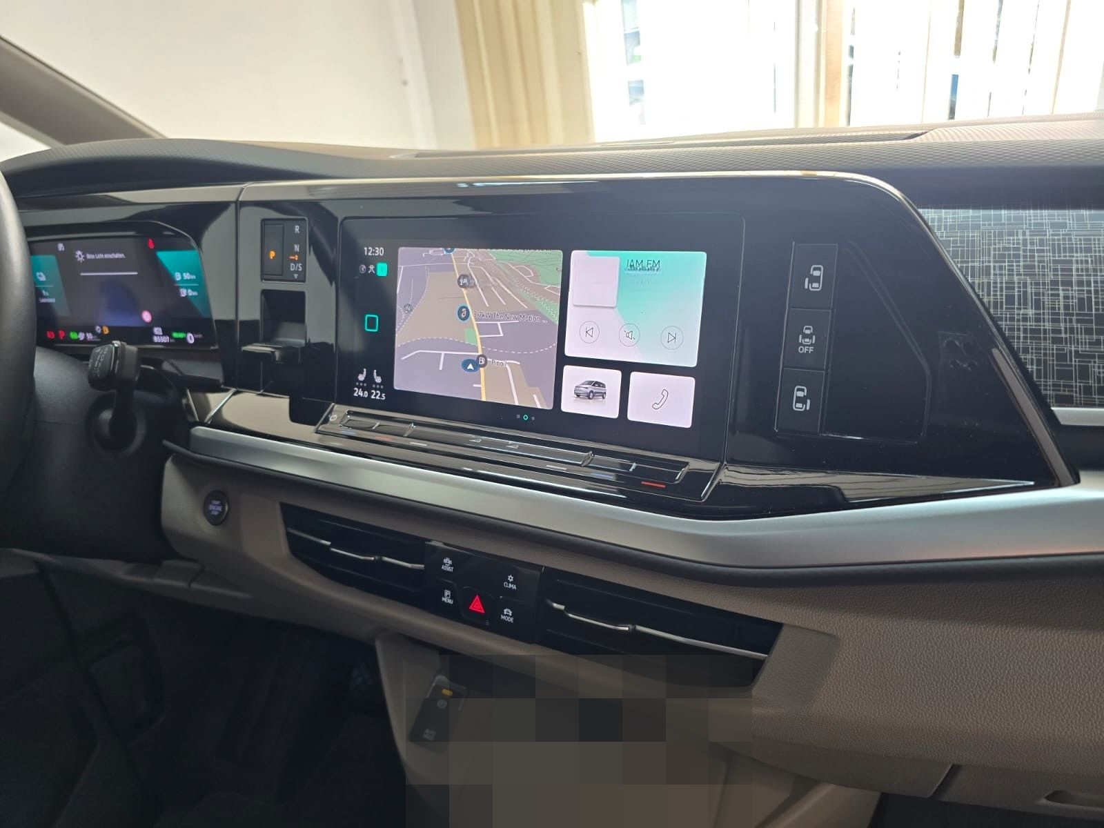 Volkswagen T7 Multivan 1.4 TSI eHybrid Matrix Navi AHK 7 Si foto 17