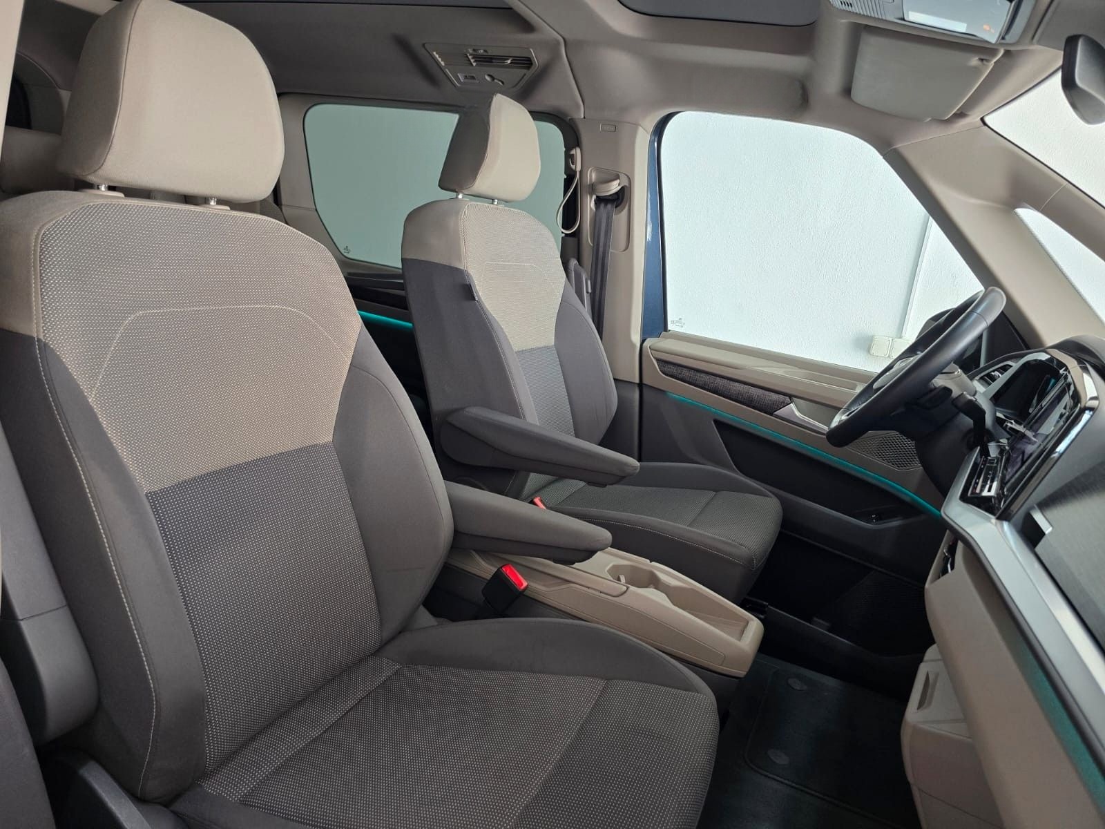 Volkswagen T7 Multivan 1.4 TSI eHybrid Matrix Navi AHK 7 Si foto 18