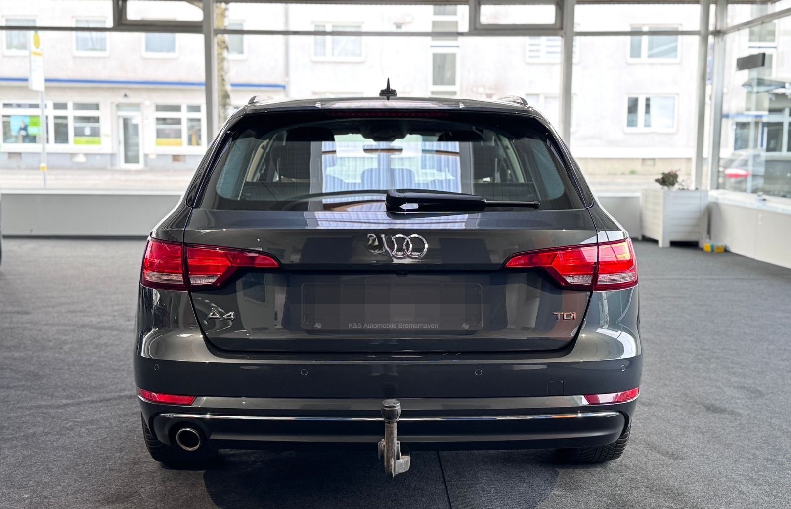 Audi A4 Avant 2.0 TDI*AUTOM.*AHK SCHW*KAMERA*TEMPO* foto 6