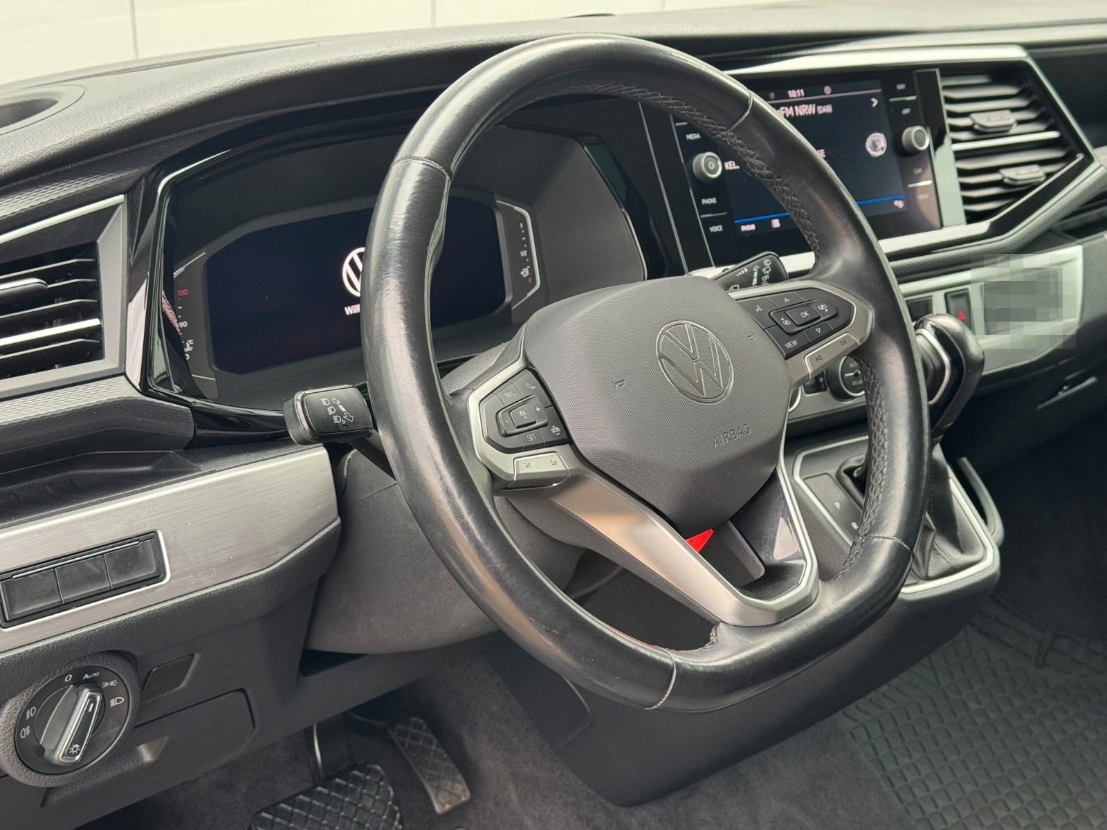 Volkswagen T6.1 Multivan "Edition" 2.0 TDI DSG LED CAM foto 2