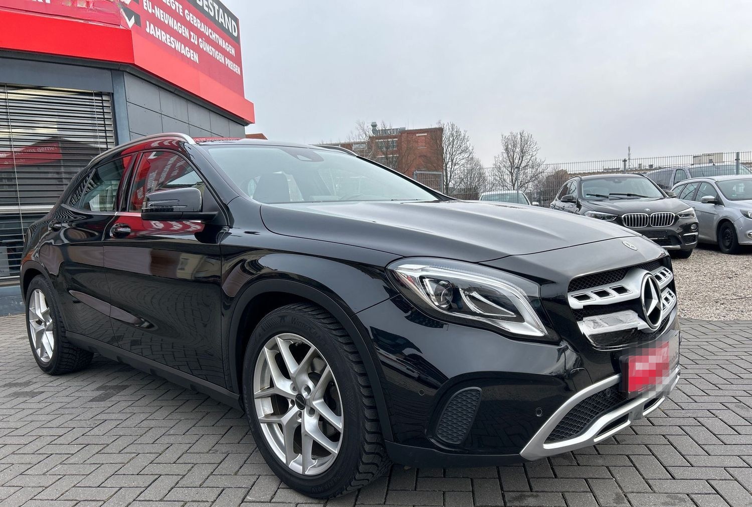 Mercedes-Benz GLA 180 GLA 180/lückenloses MB-Scheckheft/Automa foto 2