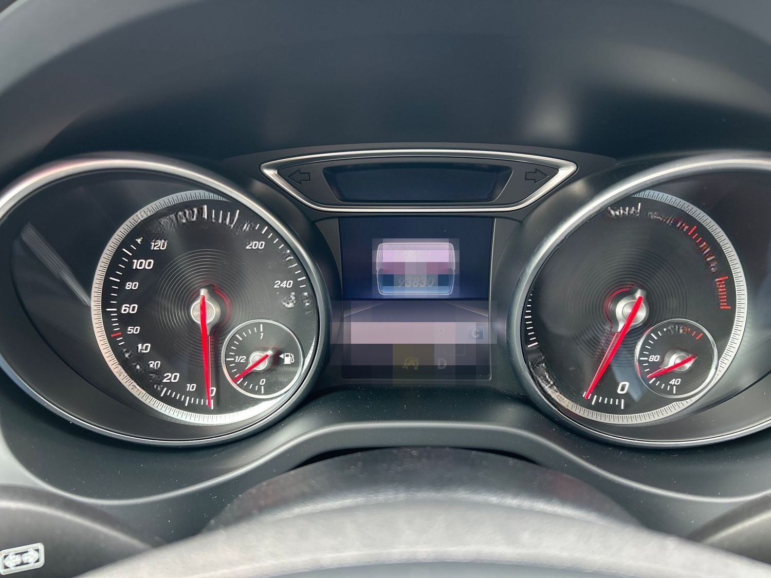 Mercedes-Benz GLA 180 GLA 180/lückenloses MB-Scheckheft/Automa foto 17