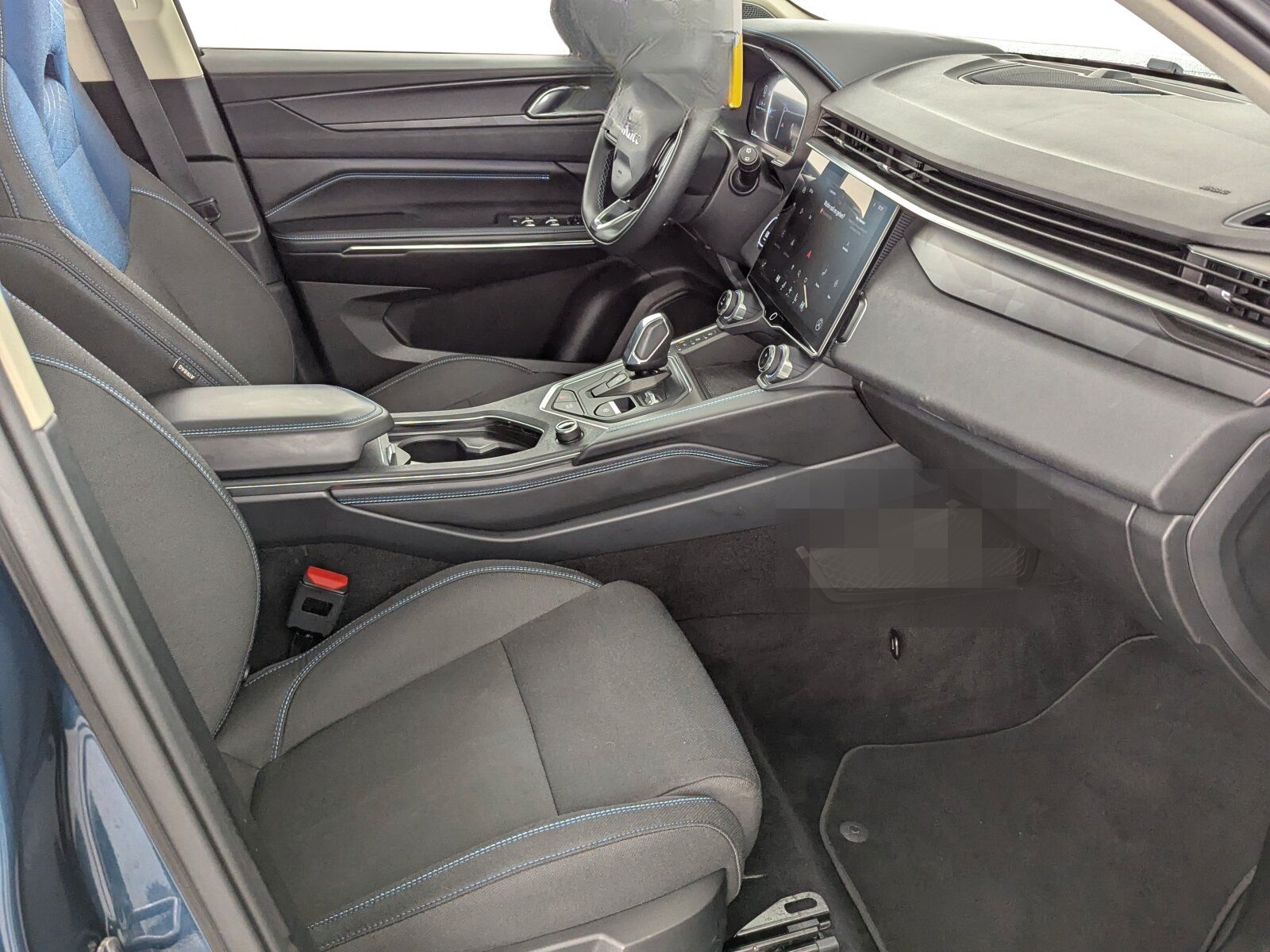 Lynk&Co 01 1,5TD PHEV (EURO 6d) LED+NAVI+PANO+ACC+ foto 14