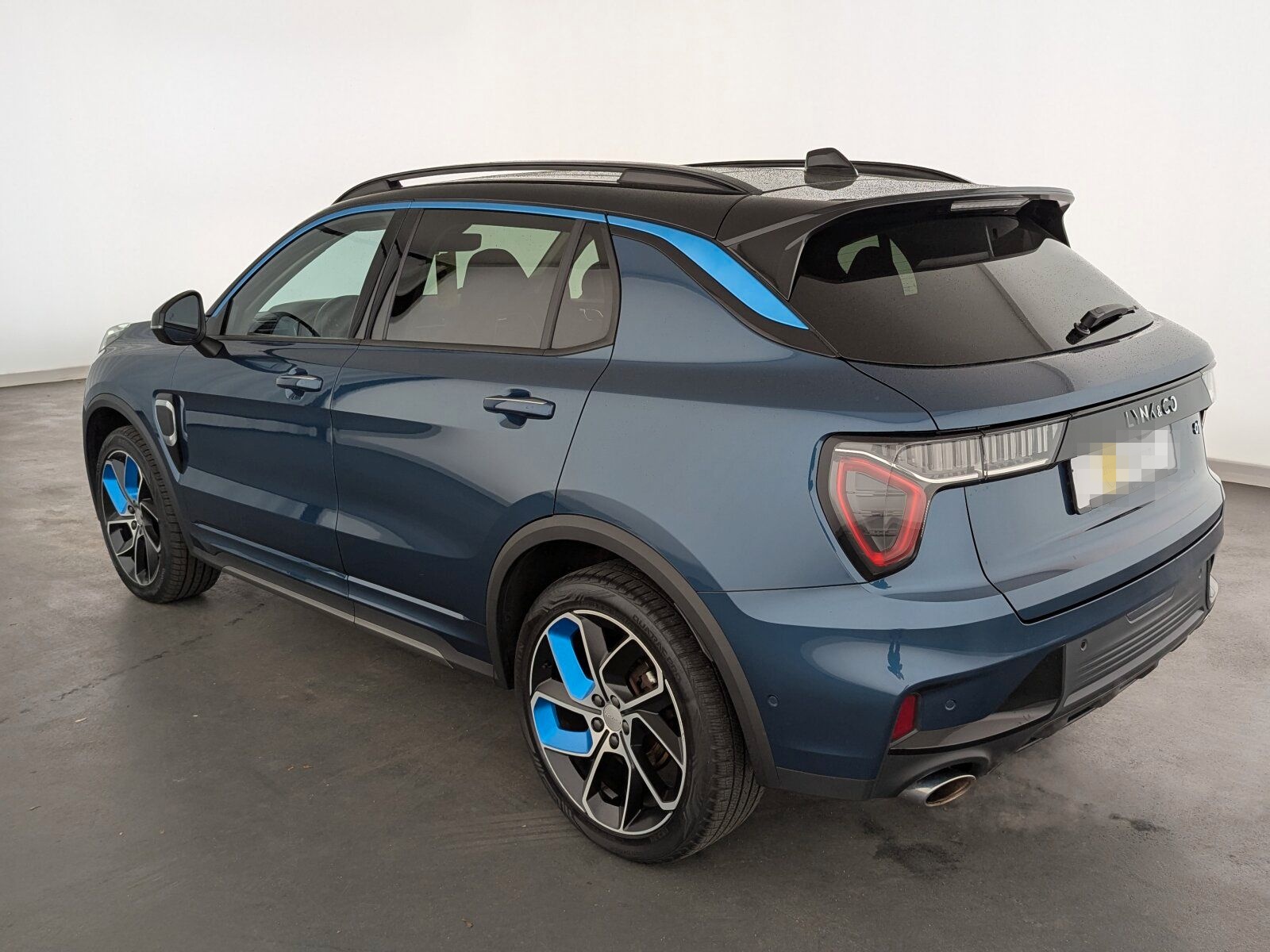 Lynk&Co 01 1,5TD PHEV (EURO 6d) LED+NAVI+PANO+ACC+ foto 9