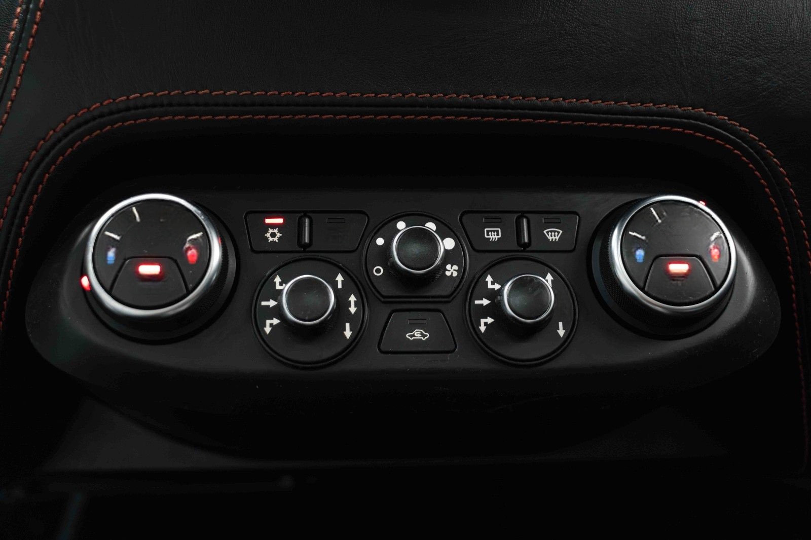 Ferrari 458 Spider/LIFT/CARBON/2.HAND/DEUTSCH/ foto 21