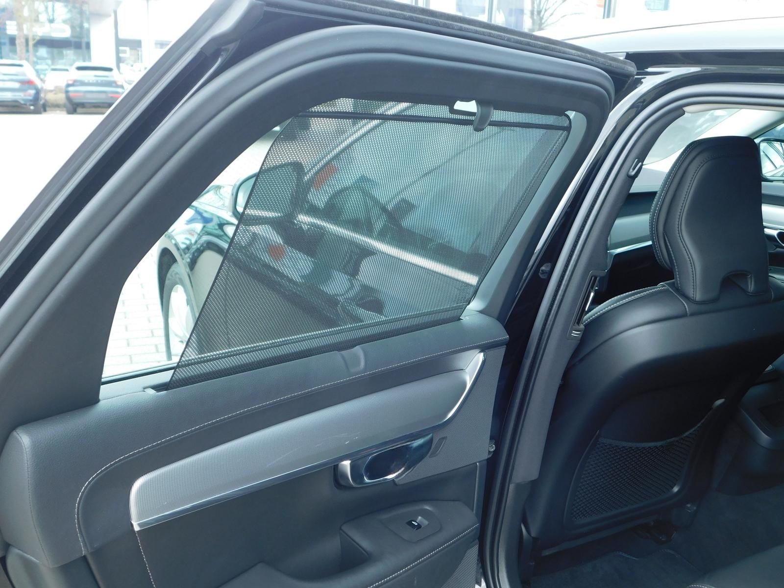 Volvo V90 D4 Momentum foto 13