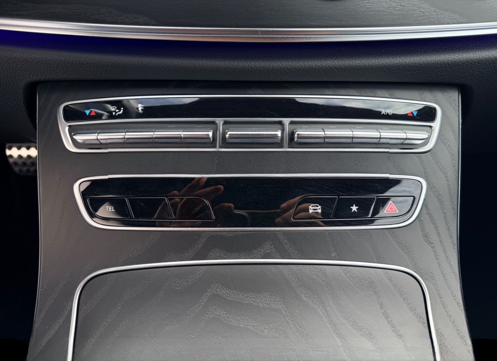 Mercedes-Benz E 200 Coupe 4Matic/AMG/Burm/Beam/Leder/360°/Key foto 15