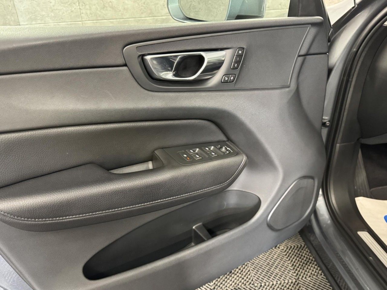 Volvo XC60 Inscription AWD Navi*LED*Tempo*Kamera*AHK foto 19